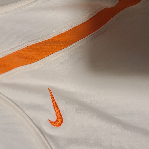 Nike Top Small White - Picture 3 of 3